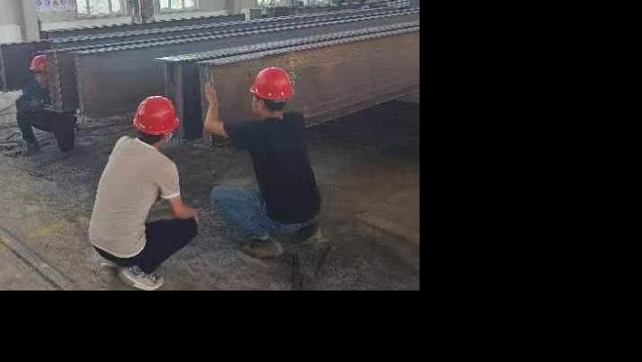 【同心抗疫 共克時艱】裝備公司各生產(chǎn)經(jīng)營單位疫情防控、生產(chǎn)經(jīng)營工作“兩手抓” “兩不誤”