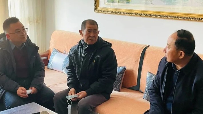 【走訪慰問】甘肅省委老干部局相關(guān)部門領(lǐng)導一行走訪慰問甘肅建投裝備公司退休干部